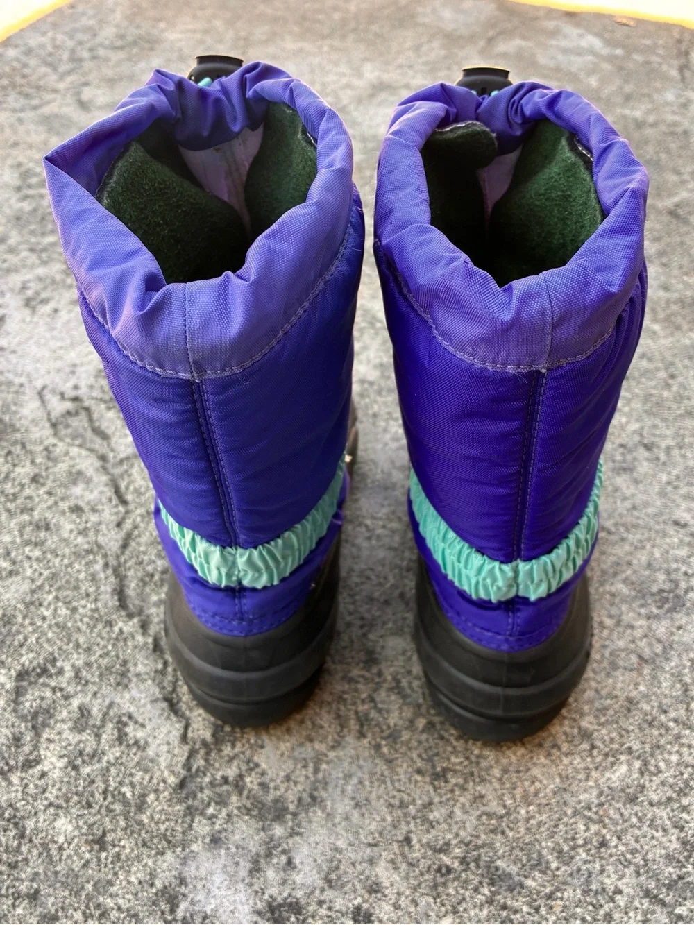 Sorel Flurry Kids Winter Snow Boots in Purple and Teal - Size US Youth 2